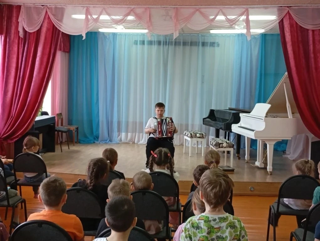 Знакомство с инструментами продолжается 🎼