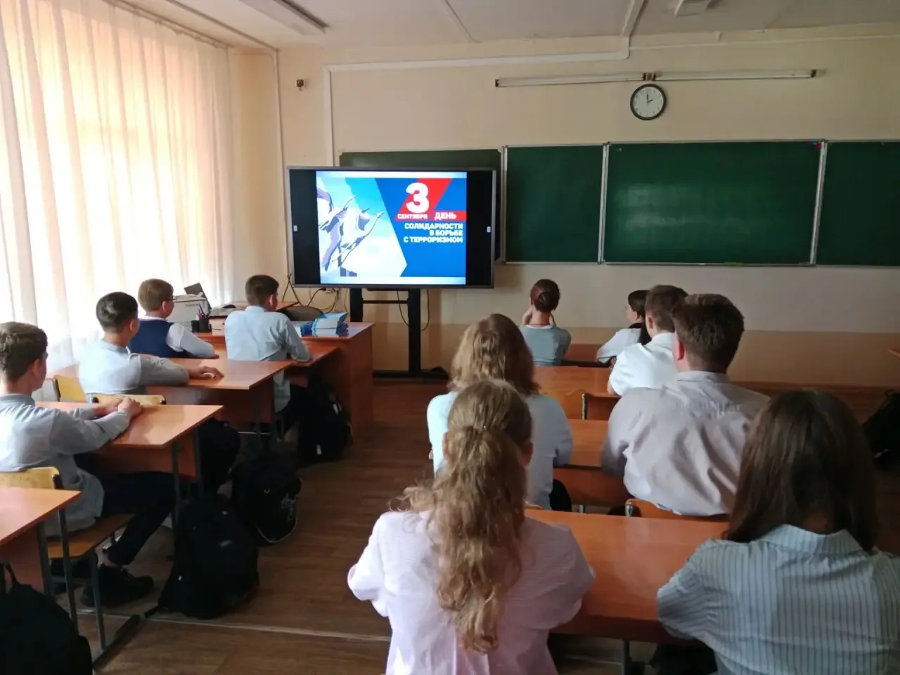 #ГимназияПомнит