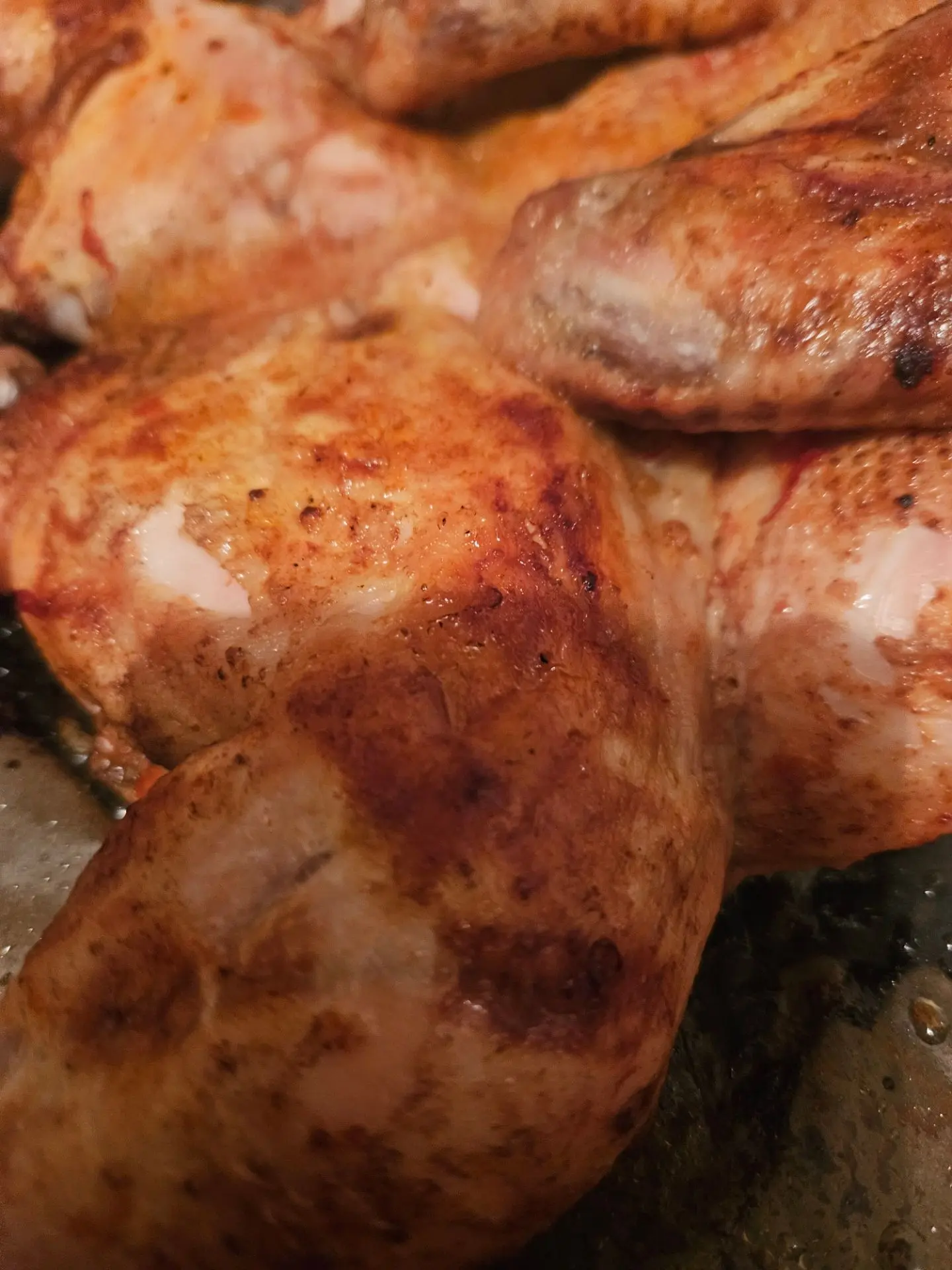 К ужину сегодня курица, как "гриль" в духовке.🐔🍗🍽️