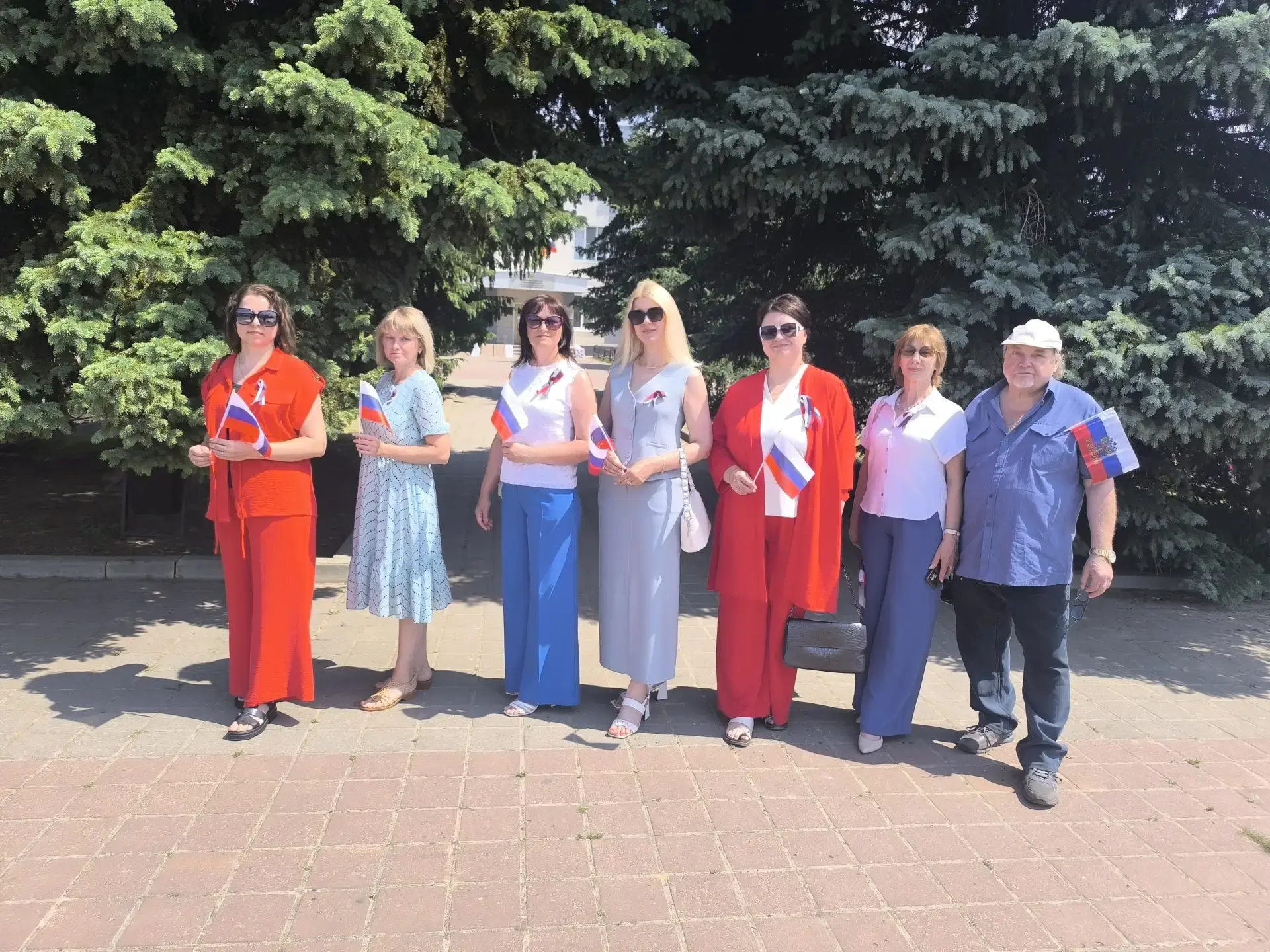 С главным праздником страны! 🇷🇺 Сегодня наш коллектив присоединился к торжественному мероприятию в