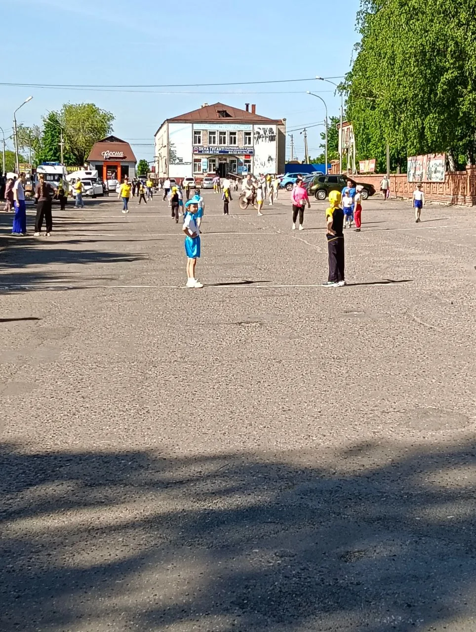 🏃‍♂️ Наши маленькие чемпионы на большом старте!
19 маяя Цильнинский район наполнился спортивным аза