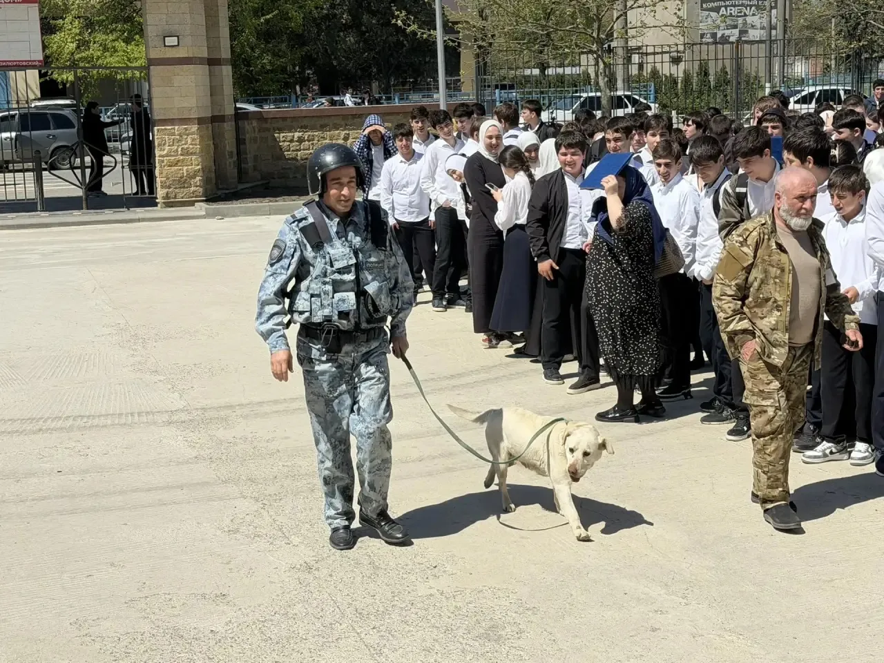 В Гимназии №1 прошла учебная тренировка в рамках всероссийского учения по антитеррористической защищ