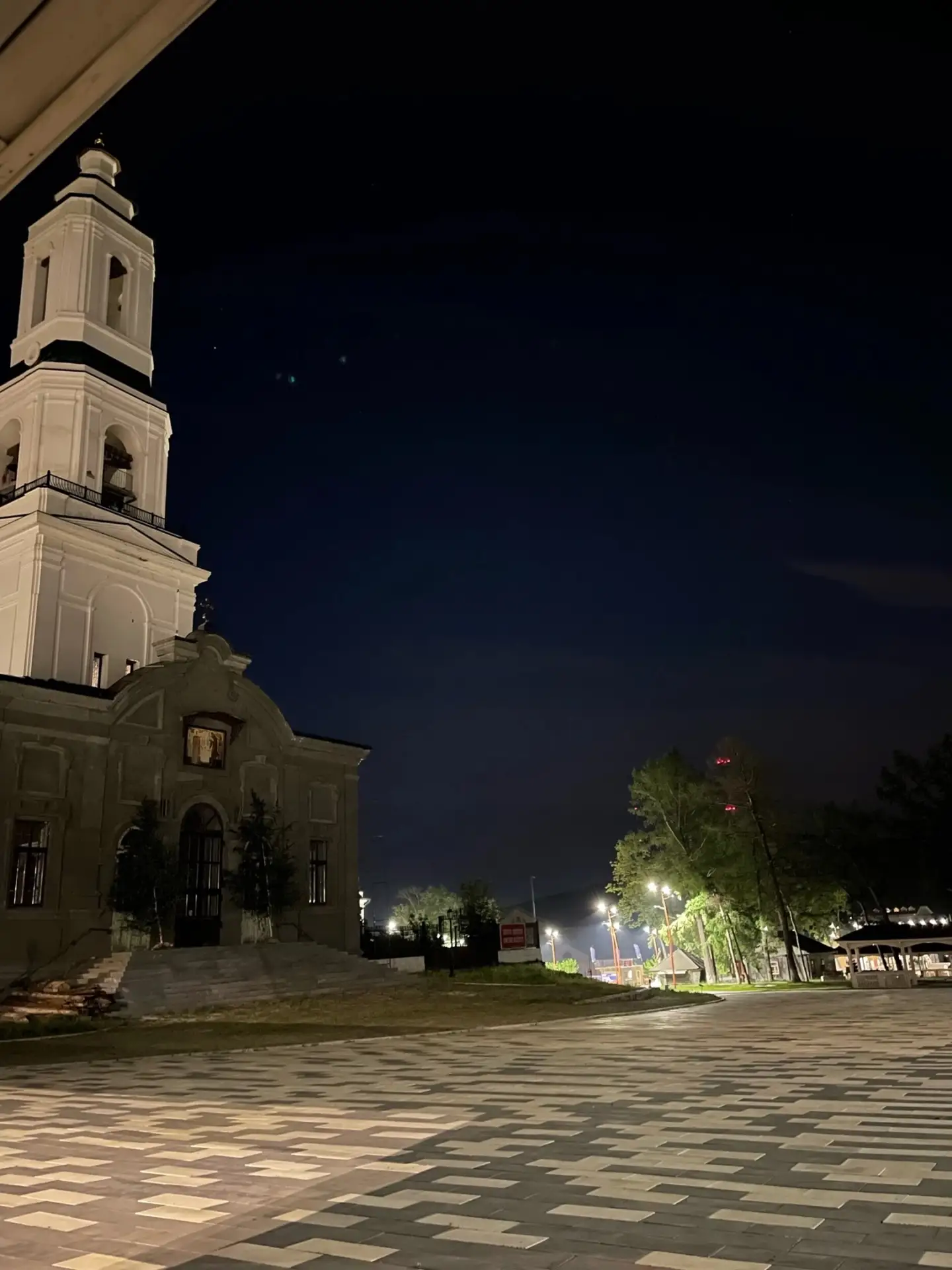 Спокойной ночи, Сысерть! Пусть луны хватит на всех. 🌙🛌

Наш телеграмм
Предложить новость