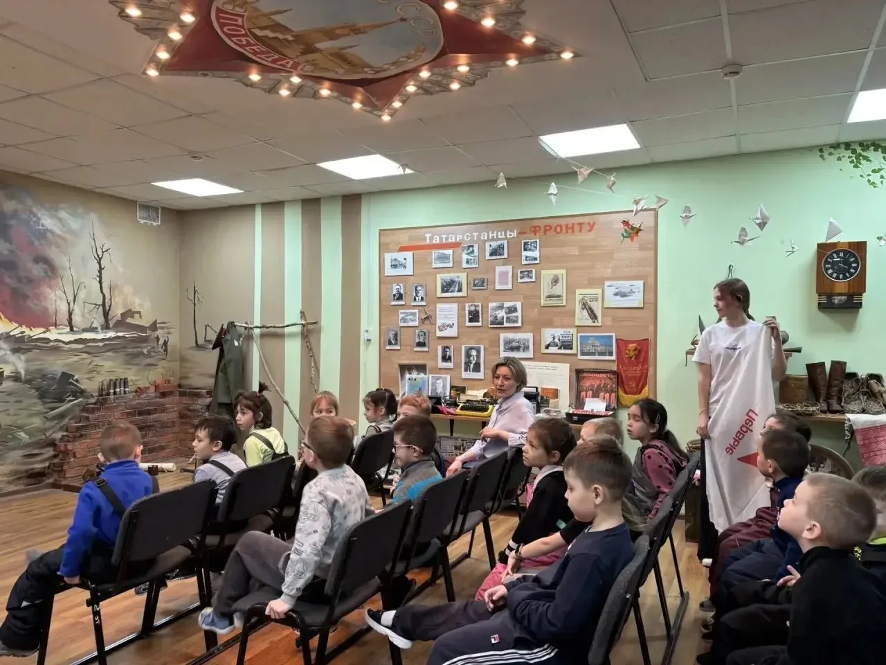 Гости из садика №60! 🏛️  Сегодня наша школа принимала юных гостей — воспитанников детского сада №60!