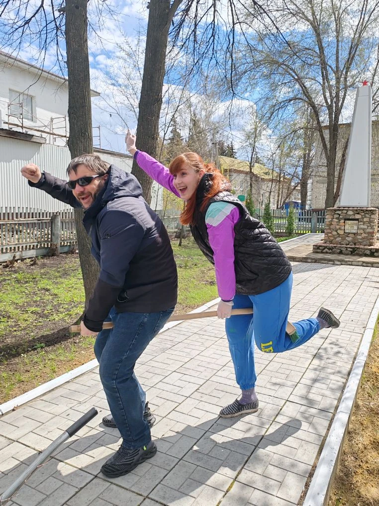 🌳🧹 В преддверии майских праздников коллектив ЦДТ провел традиционный субботник. 🖌️ �...