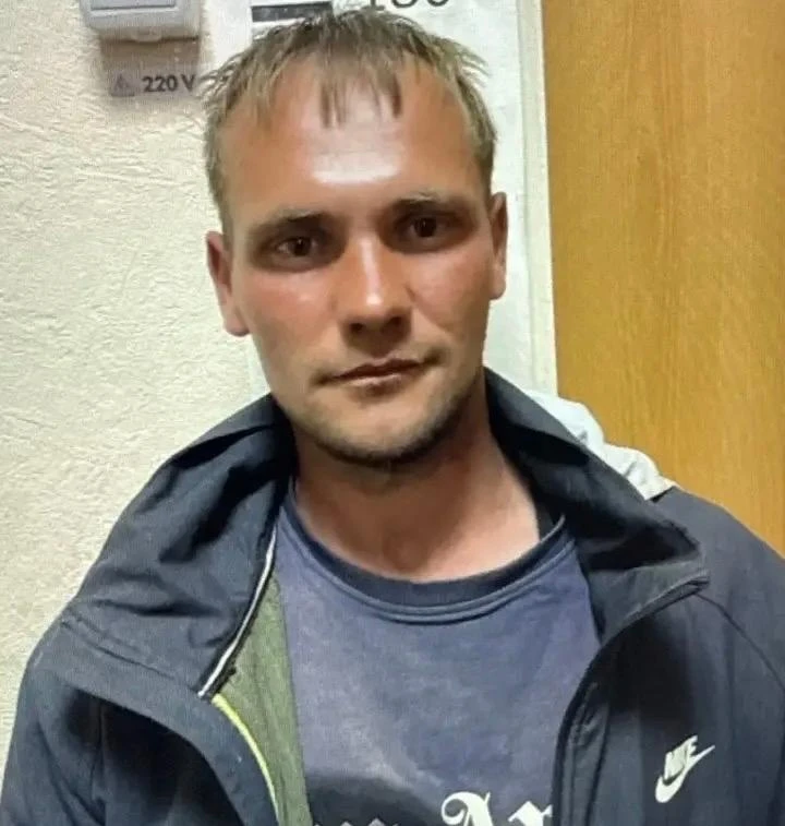 В Омске за кражи разыскивают однорукого мужчину

Сотрудники правоохранительных органов ведут поиски 