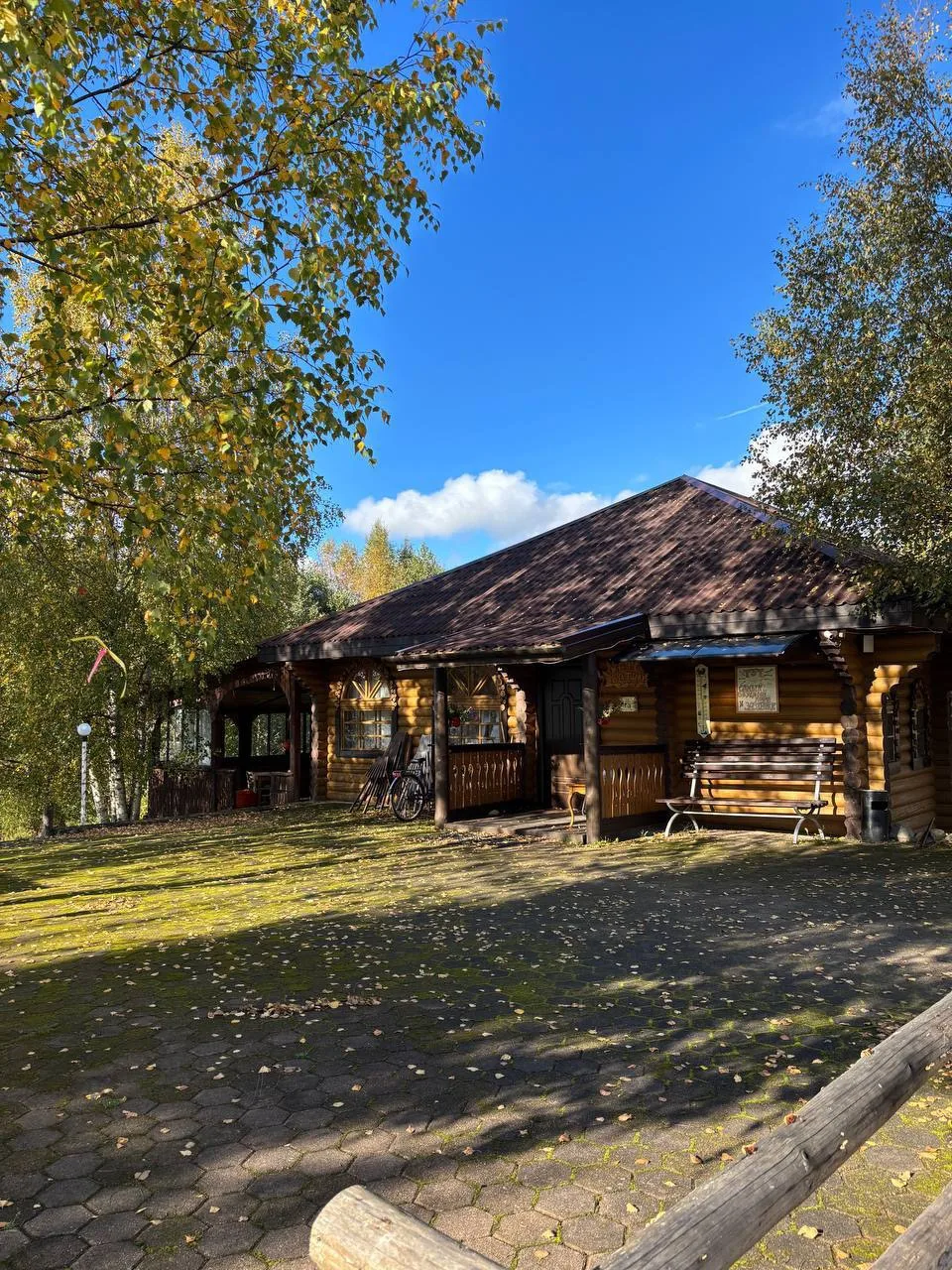 Ищу сотрудника в небольшое частное кафе в Новгородской области.