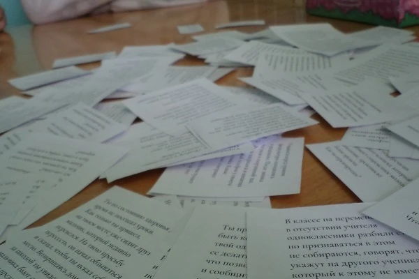 В следственном изоляторе при ИК-4 провели занятие для несовершеннолетних