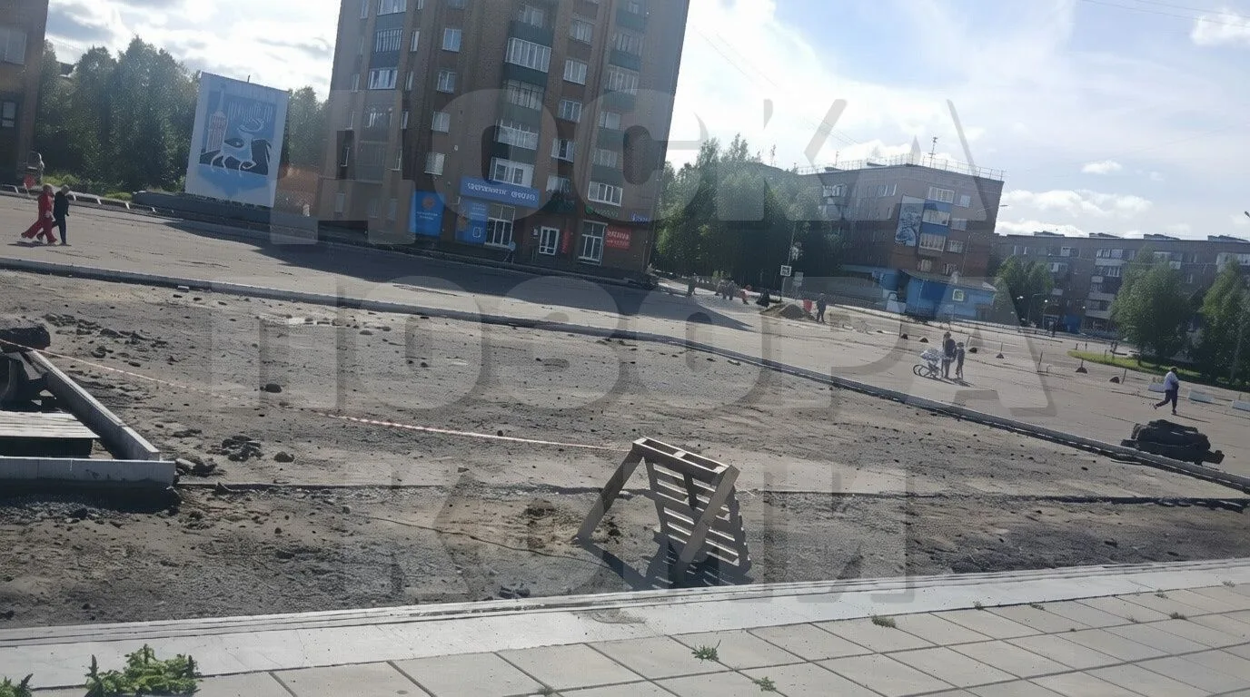 Инта. Вот так в нашем городе продвигаются ремонтные работы. Их ведут уже около двух мес...