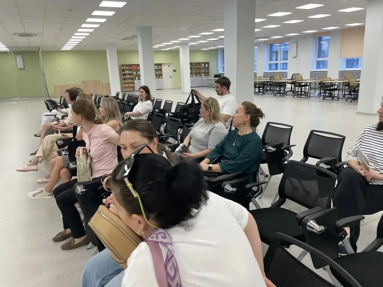 НАШИ #РодительскоеСобрание #Киберурок #ЦифроваяГрамотность #ШкольнаяЖизнь  Сегодня, 19 мая, в школе 