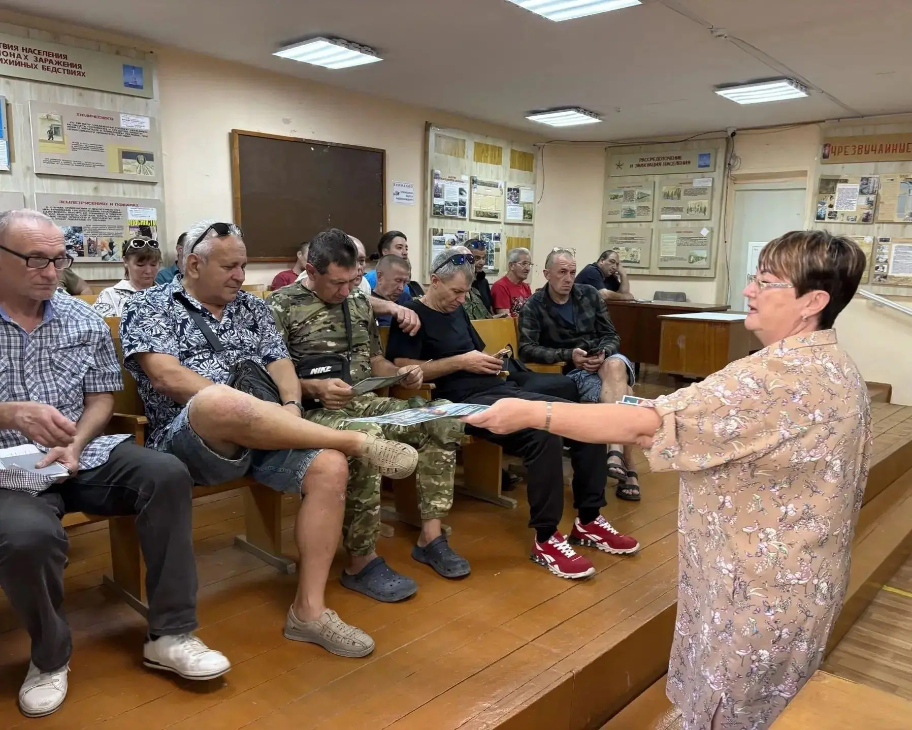 Сегодня мы провели важную встречу с трудовым коллективом ООО «УК Гагаринского района-1»...