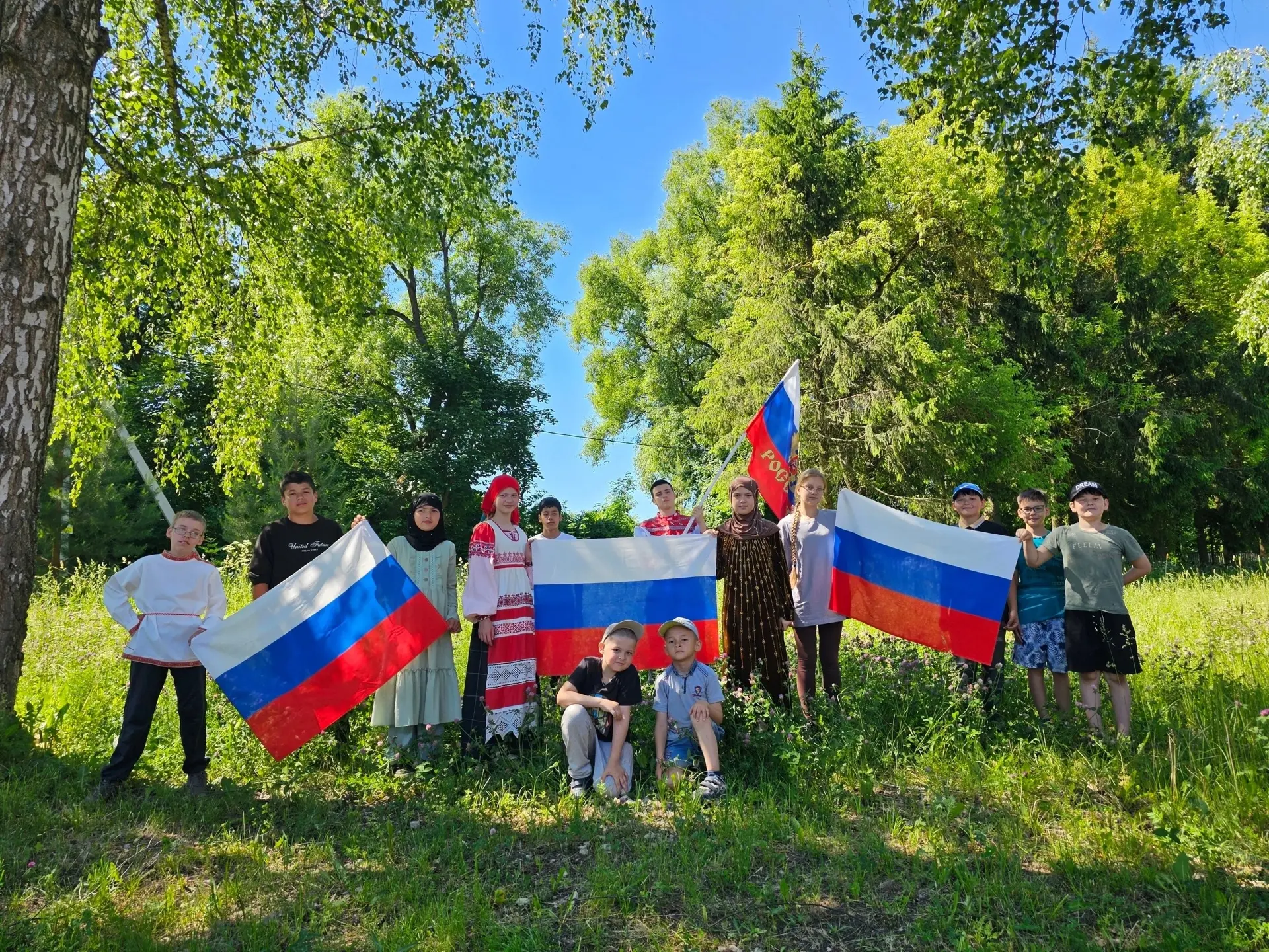 🇷🇺 12 июня — День России.
Обучающиеся нашей школы приняли активное участие во флешмобе «Россия в к