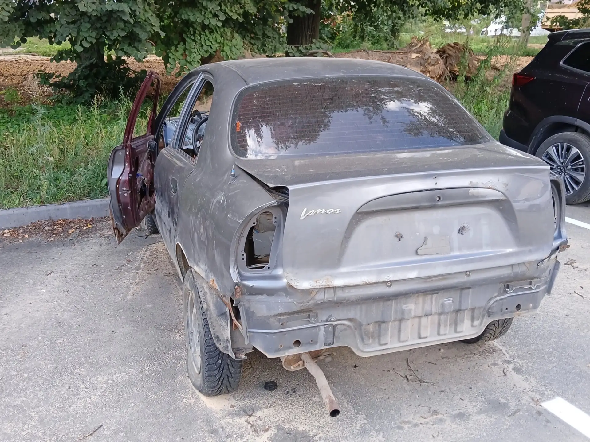 В Выксе ищут владельца бесхозного автомобиля Chevrolet Lanos

Администрация городского округа сообща