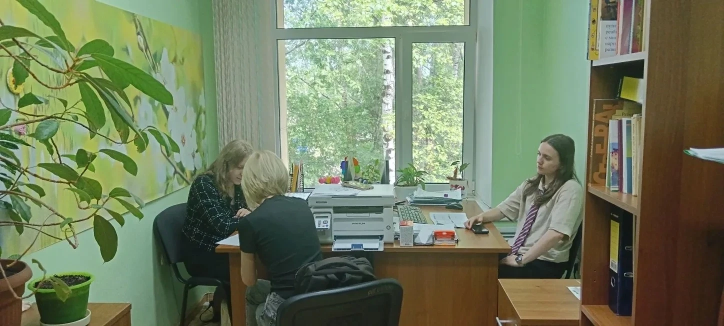 10 июня отделение "Надежда" посетили специалисты Государственного юридического бюро Рес...