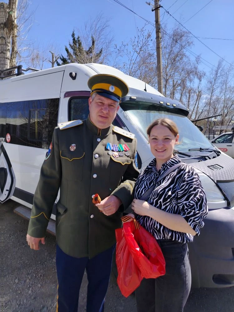 Сегодня сотрудники  МУК "Карлукский СКЦ" провели Всероссийскую акцию «Георгиевская лент...