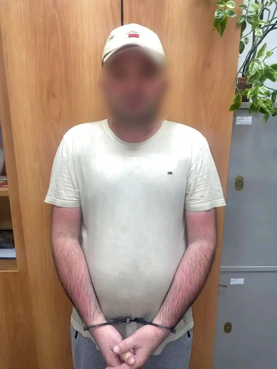 ❗️Задержали мужчину, который приставал к школьнице в лифте

Его подозревают в насильственных действи