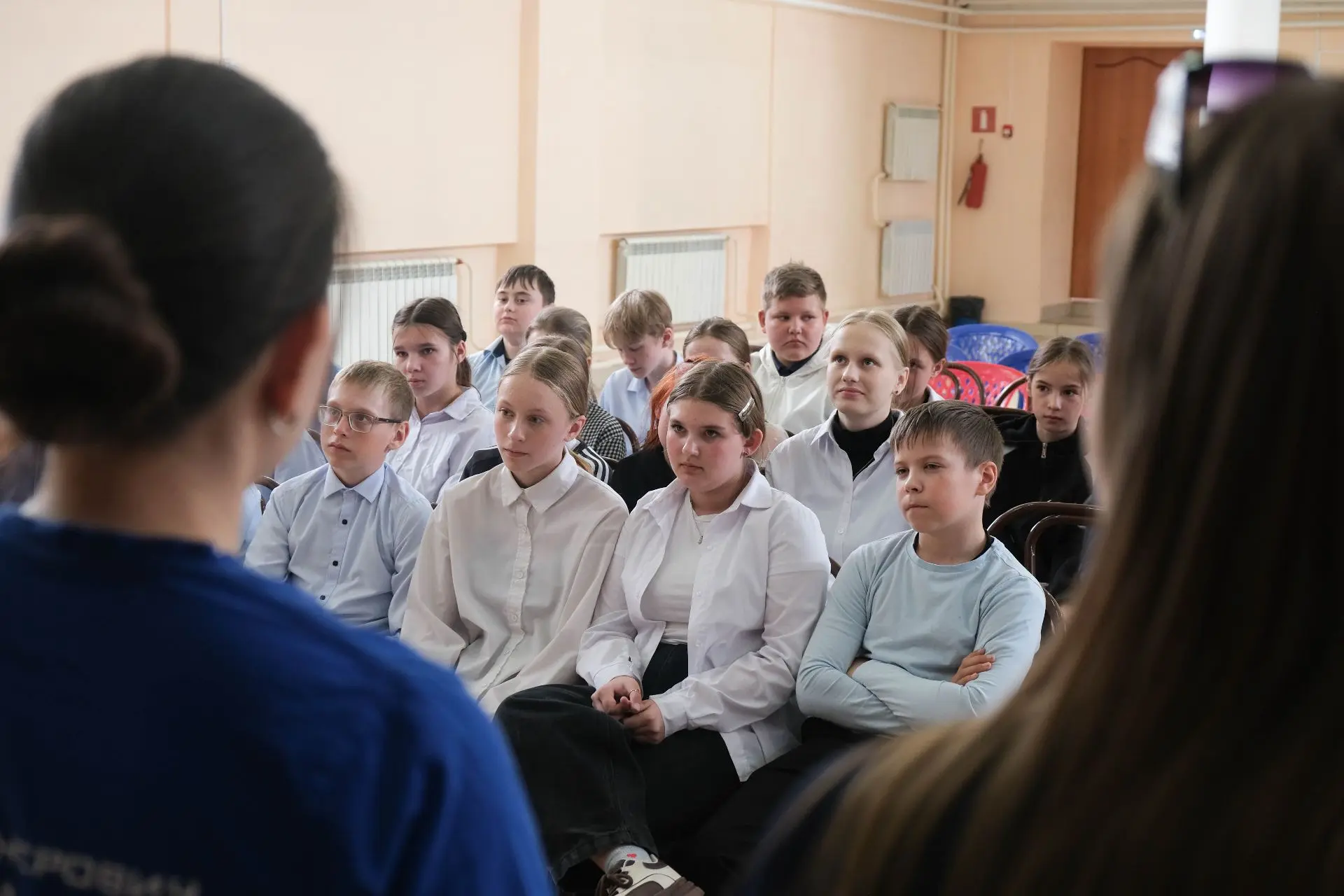 🚐 «Мобильный Кванториум» знакомит школьников с технологиями  Наставники мобильного технопарка продол