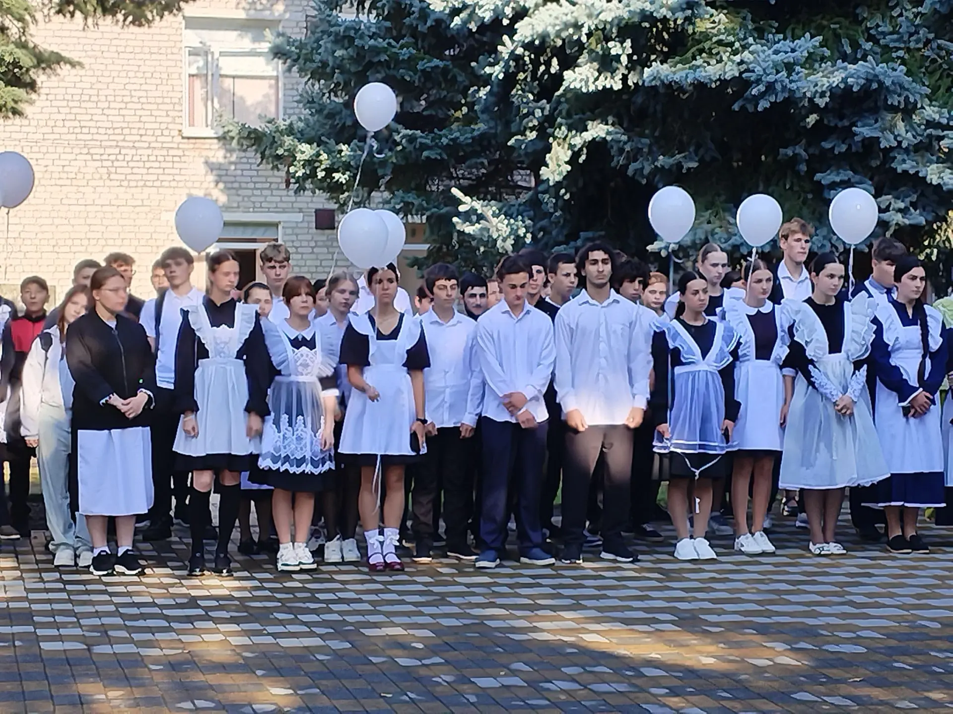 🕯️ Митинг памяти «В небеса поднимались ангелы»: помним и скорбим 🕯️