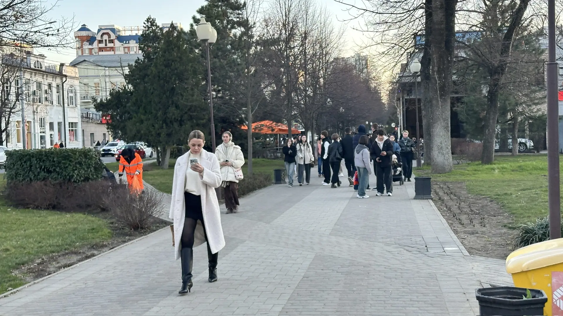 🥰А вот и наши красивые люди. Так у нас сегодня на улице)   ❤️Хорошего вечера!
