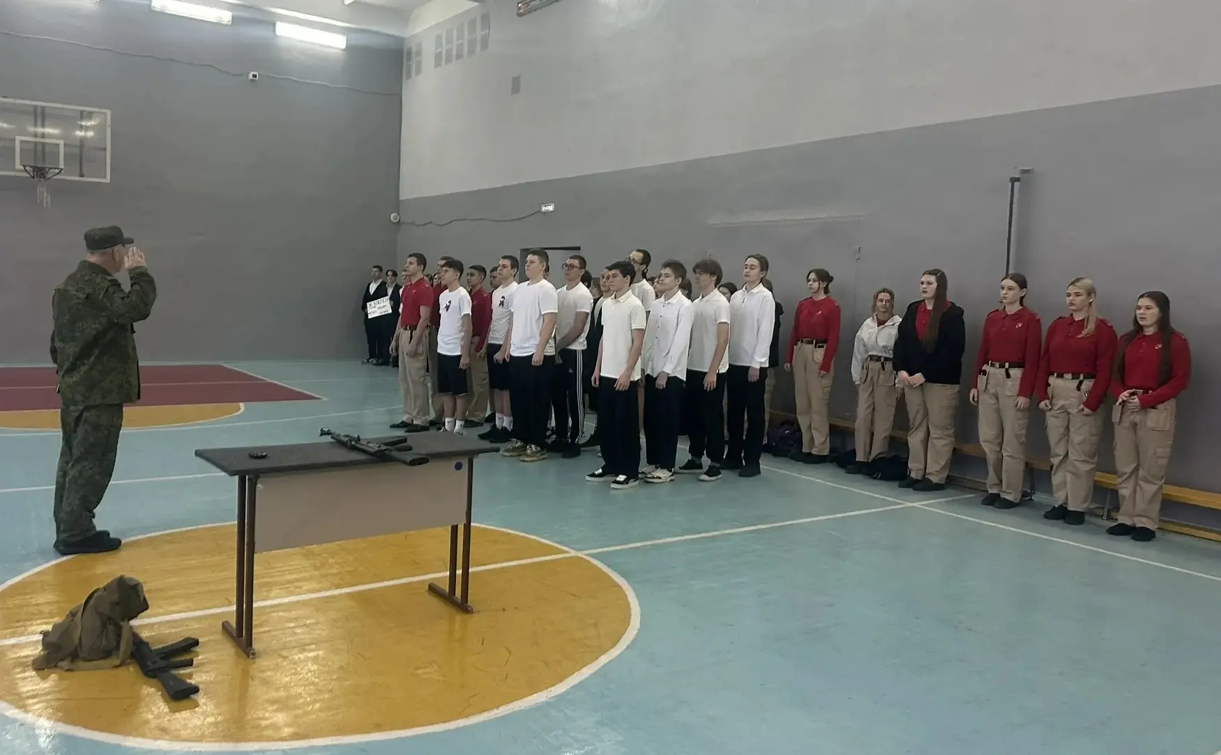 В преддверии Дня Защитника Отечества✨  в школе прошли соревнования для учащихся 9-х классов, которым
