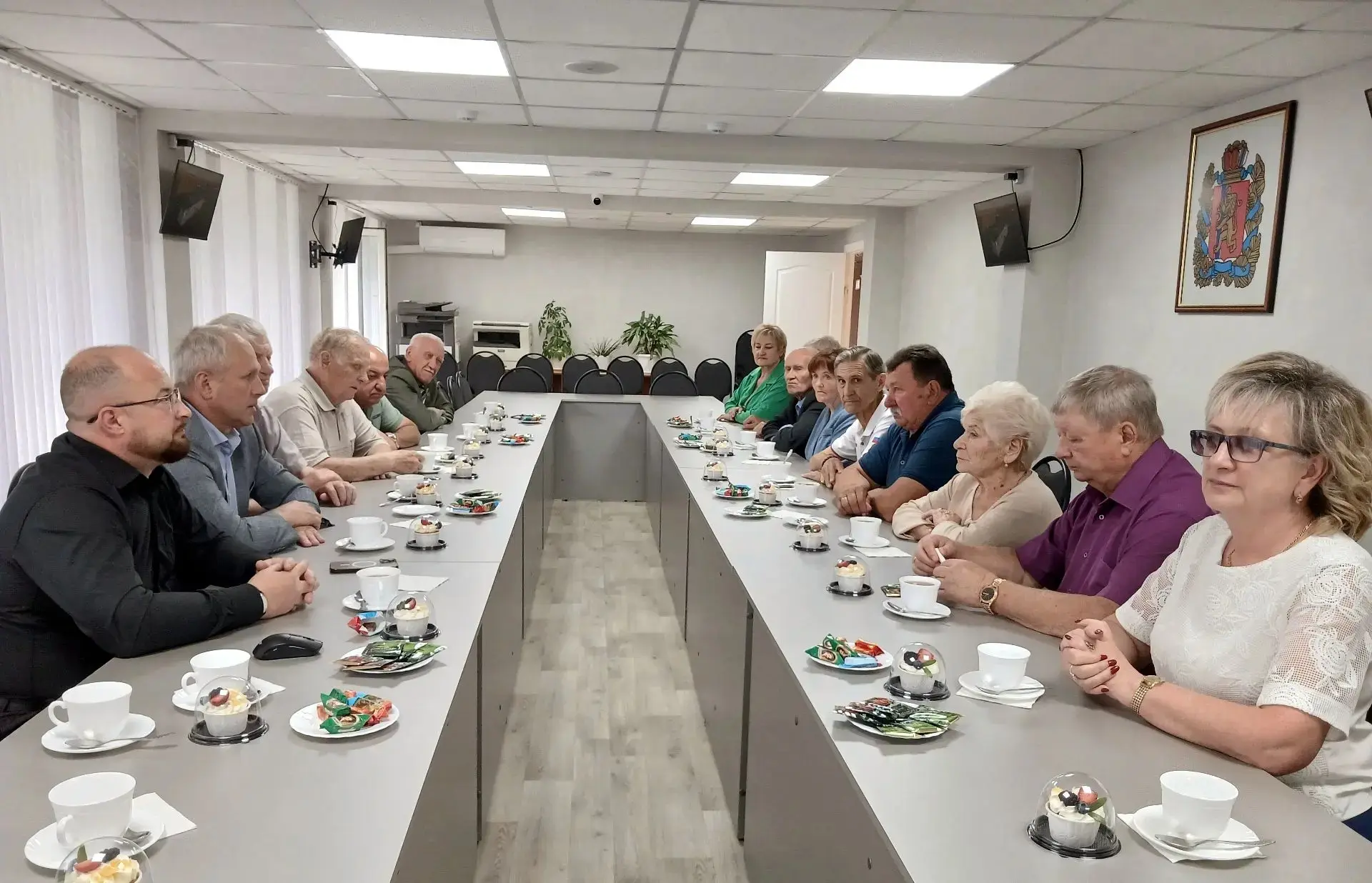 Накануне празднования юбилея города вместе с председателем Шарыповского окружного Совет...