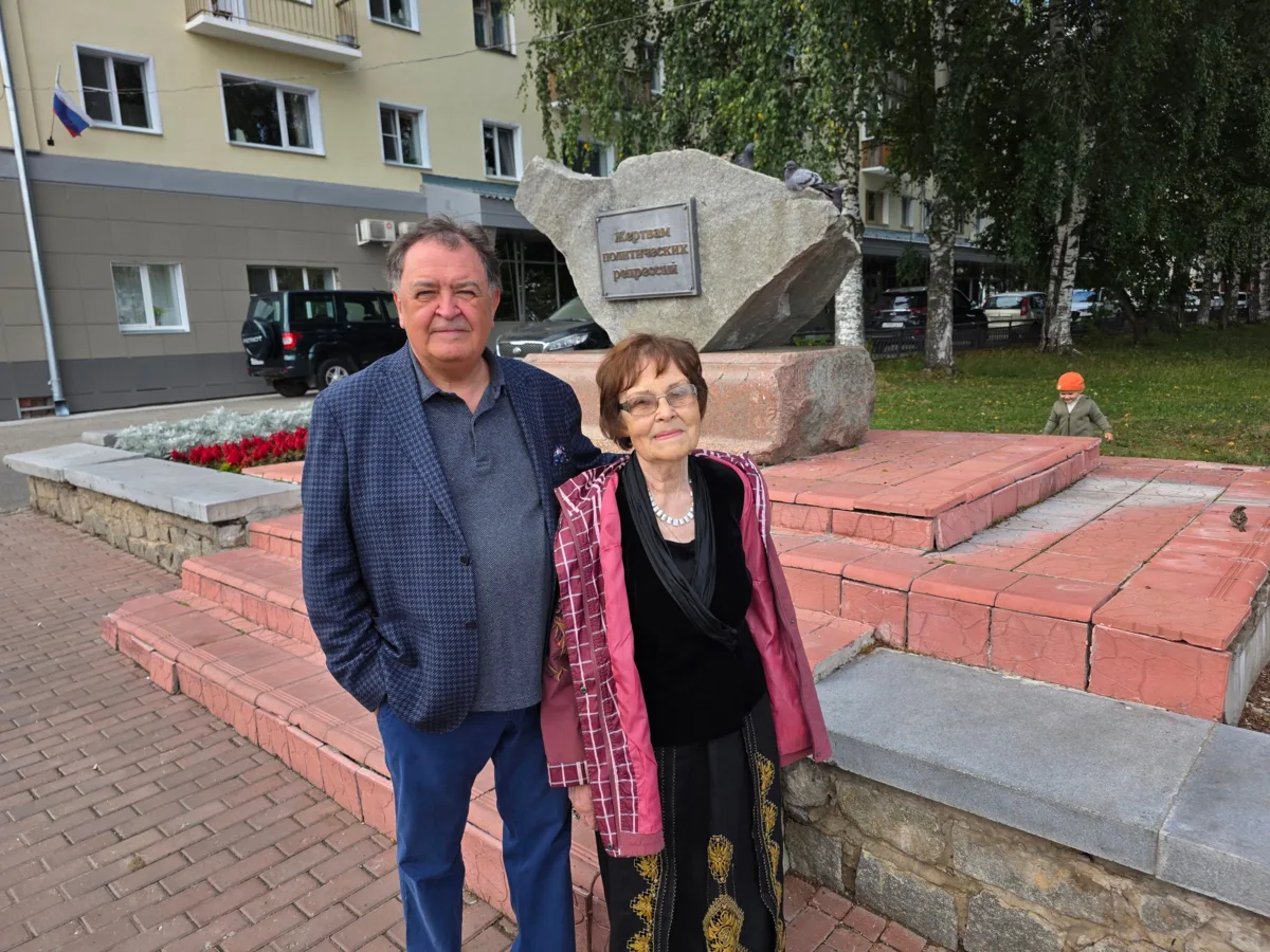 💫Дмитрий Лиханов поздравил Владимира Крупина — нового лауреата премии Грина!