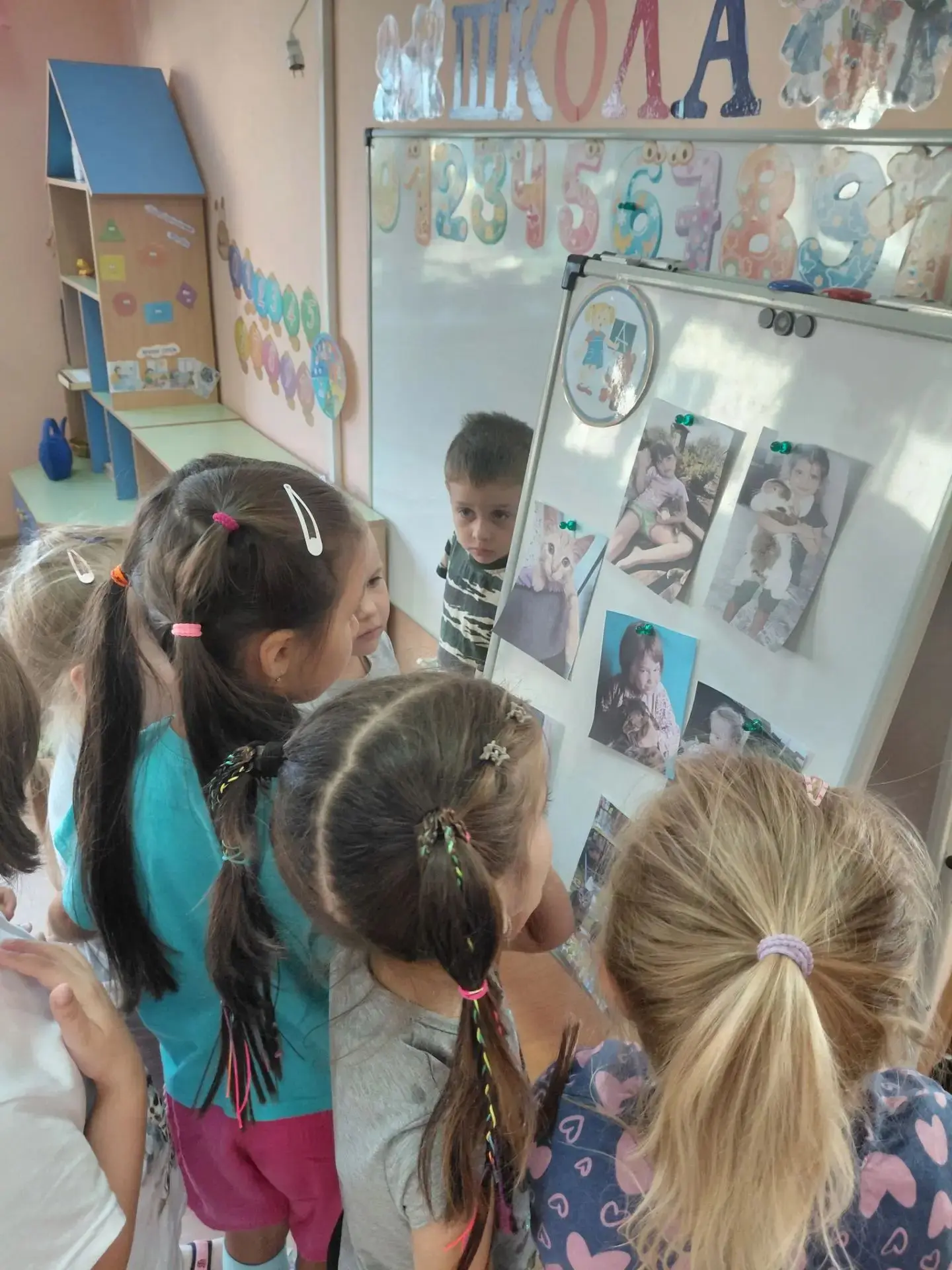 Мурчащий день в садике: как мы праздновали День кошек