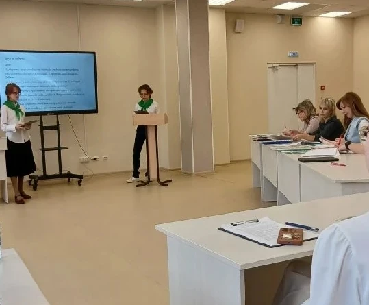 Интеллектуальный клуб гимназии в действии!!!   Сегодня стал по-настоящему богатым на интеллектуальны