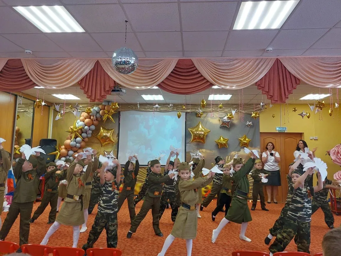 🎖"НАСЛЕДНИКИ ПОБЕДЫ"🎖  🕯На базе дошкольного отделения нашей #гимназии21 прошло торжественное меропри