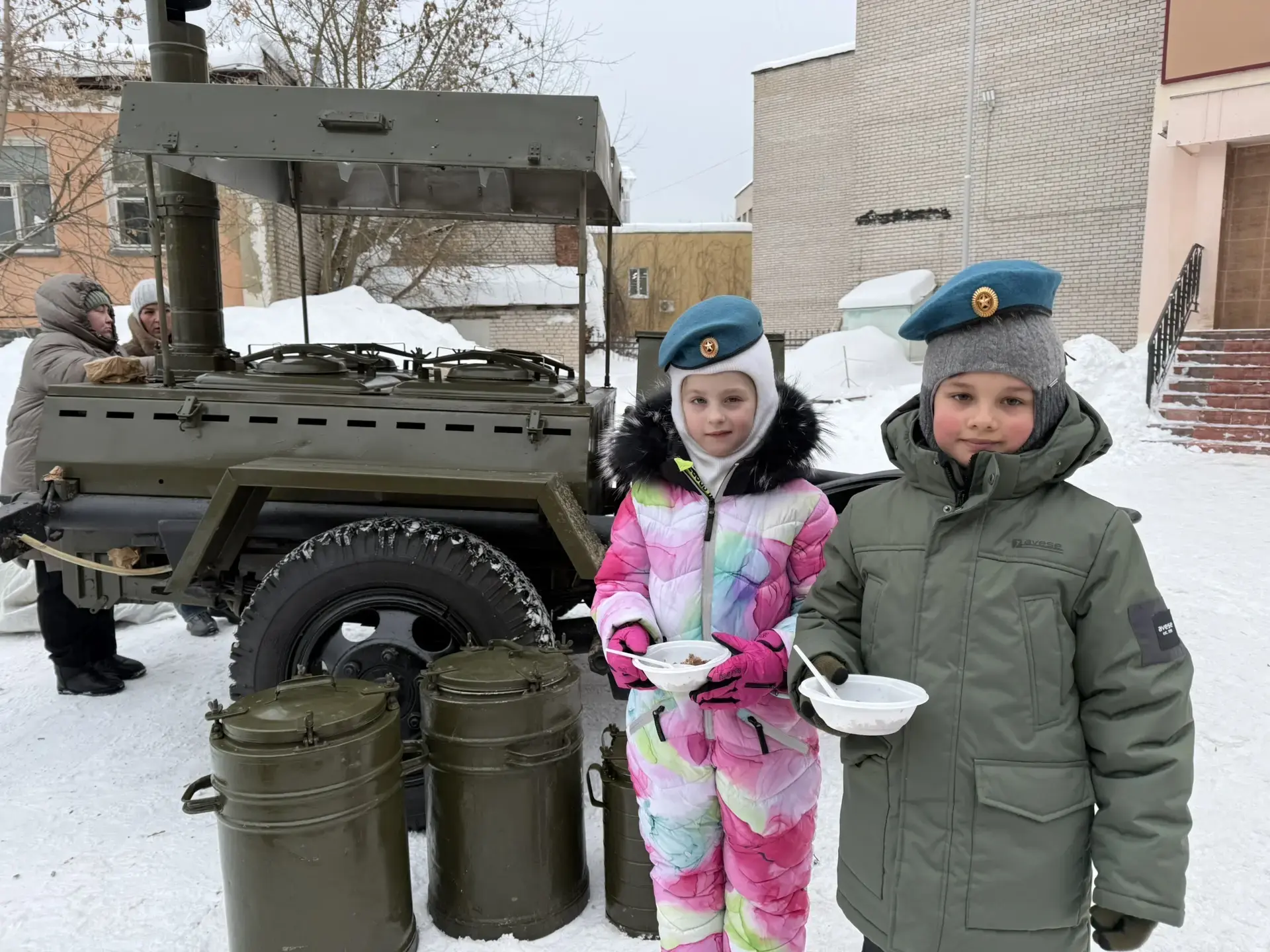19 февраля в нашей гимназии было жарко от душевного тепла!   Главным событием дня стал праздник солд