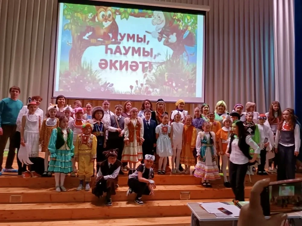 🌟 Волшебный мир сказки ожил в нашей гимназии!  Сегодня наши стены стали настоящей театральной сценой