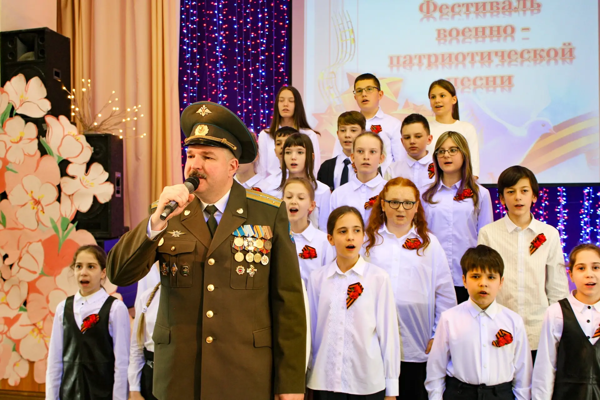 ГОЛОС ПОБЕДЫ 🎶🇷🇺  В преддверии 9 Мая — великого праздника, объединяющего поколения памятью о подвиге