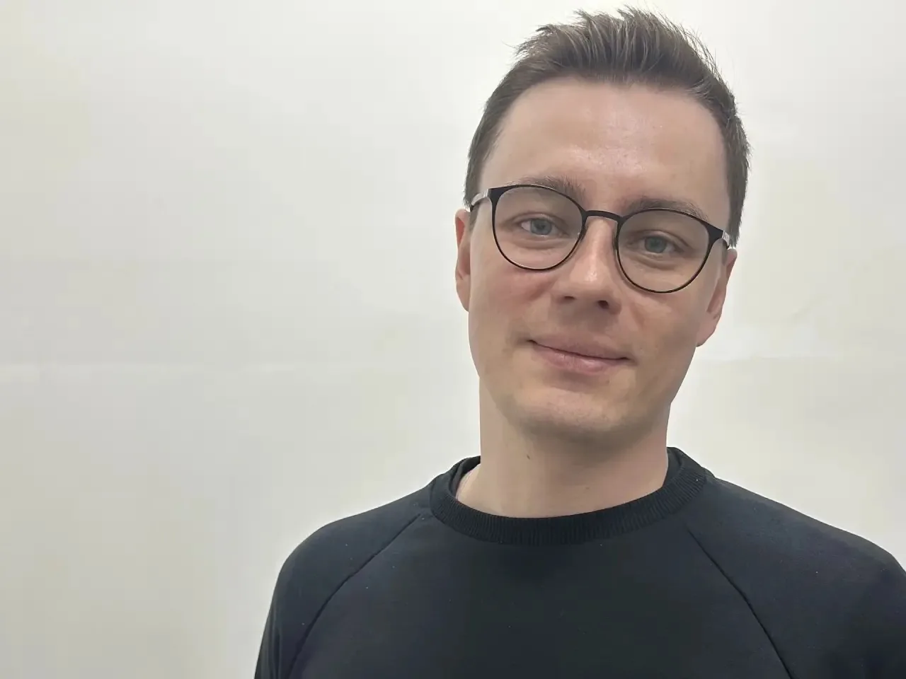 💫«Всё должно развиваться, расти, идти вперёд».  Актёр Илья Коробко рад, что сериал «Молодёжка», в ко