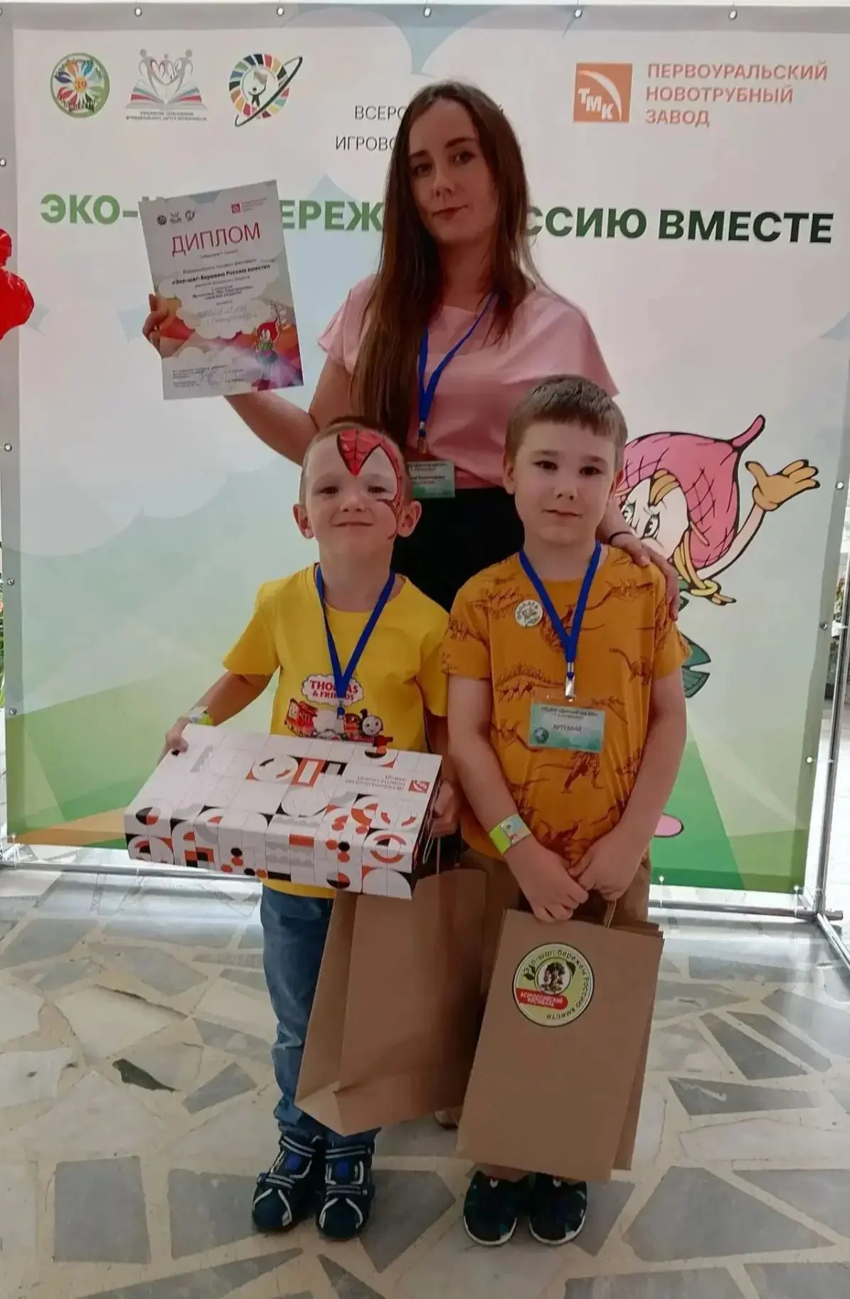 🙂Воспитанники группы № 5 "Капитошка"  под руководством воспитателя Коноваловой Надежды...