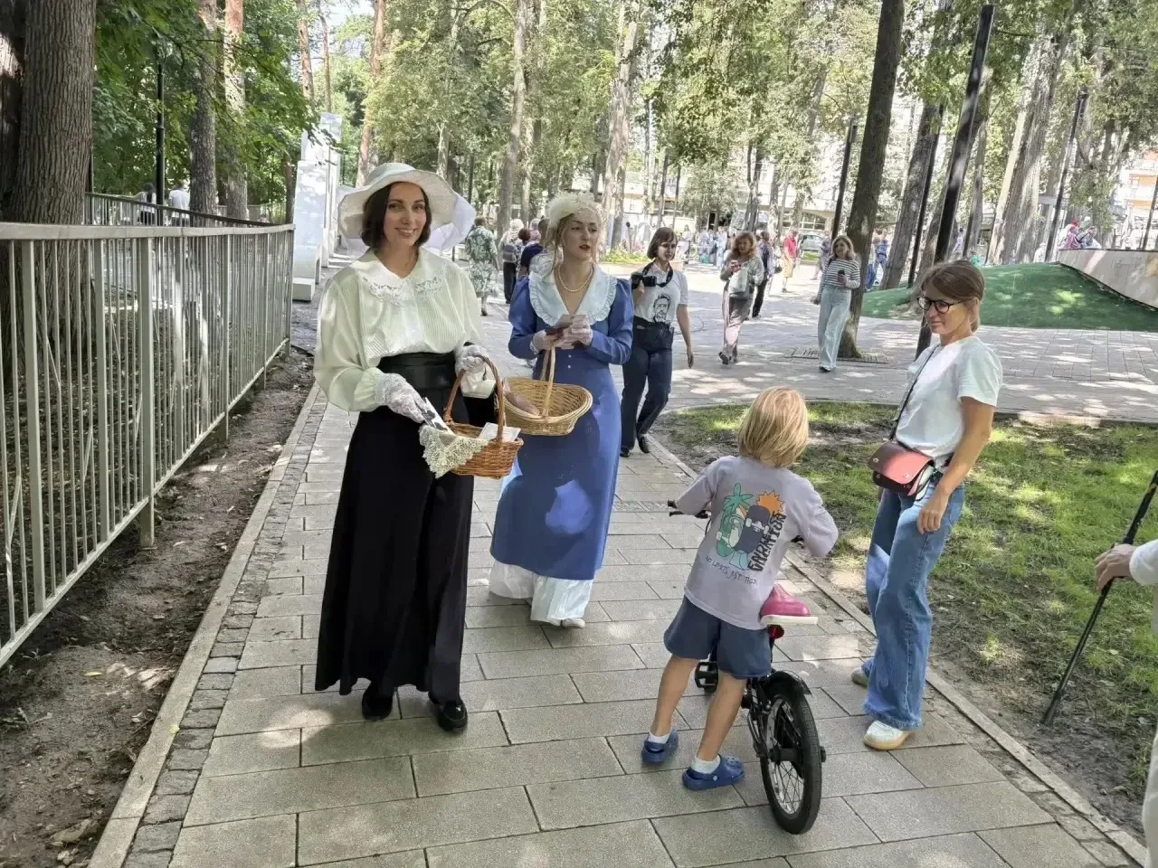 🎭 «Чеховский день» в Звенигороде — это было волшебно!

Друзья, спасибо, что разделили этот день с н