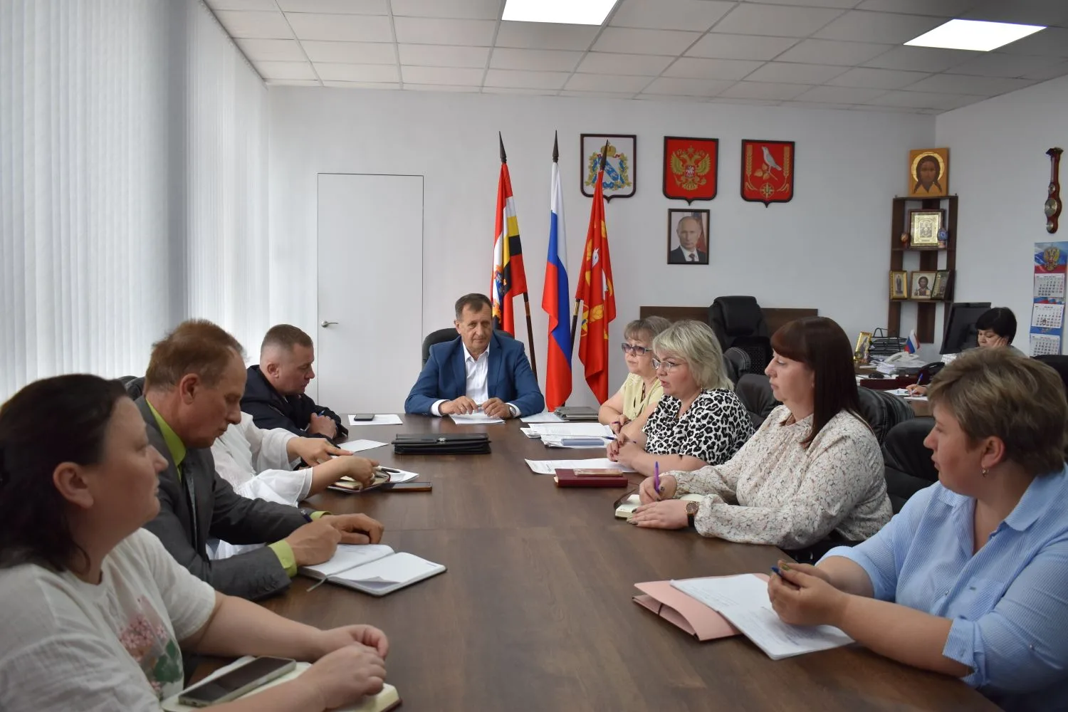 📌  В Администрации Железногорского района прошло заседание комиссии по предупреждению ...