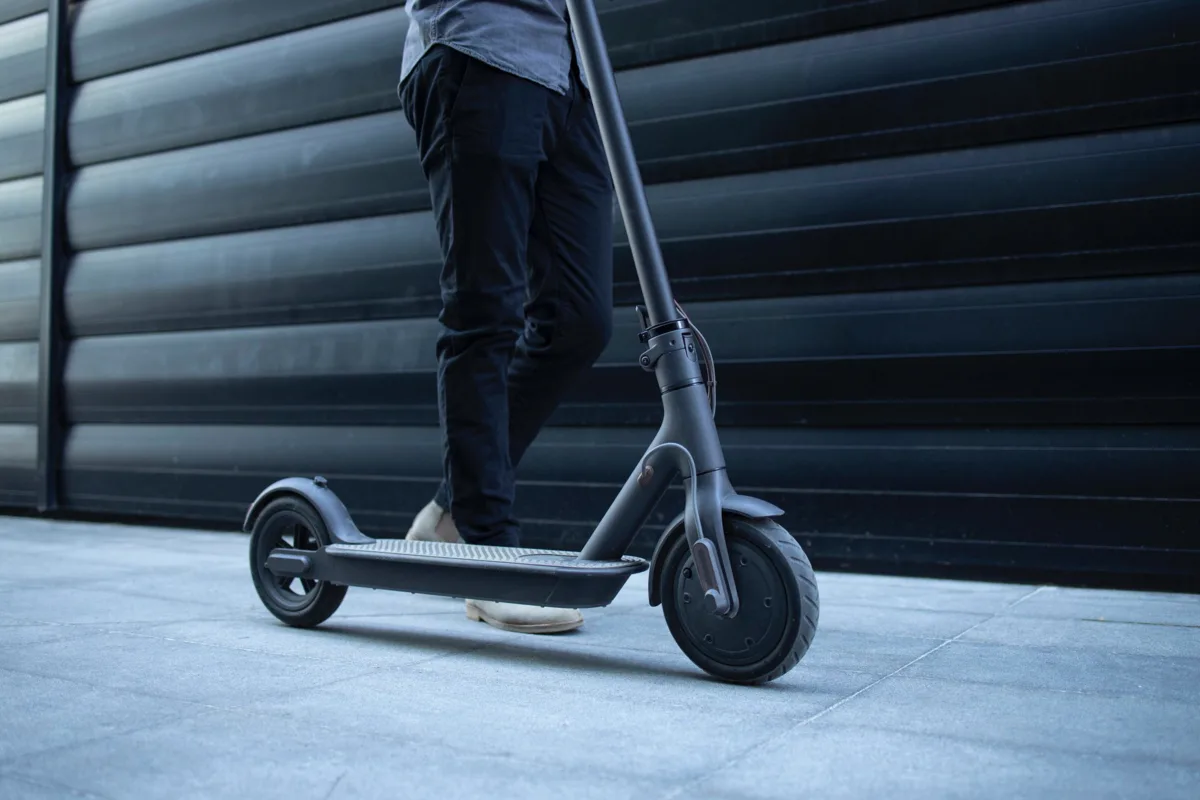 🛴 Правила использования самокатов в парках Подмосковья могут передать на места