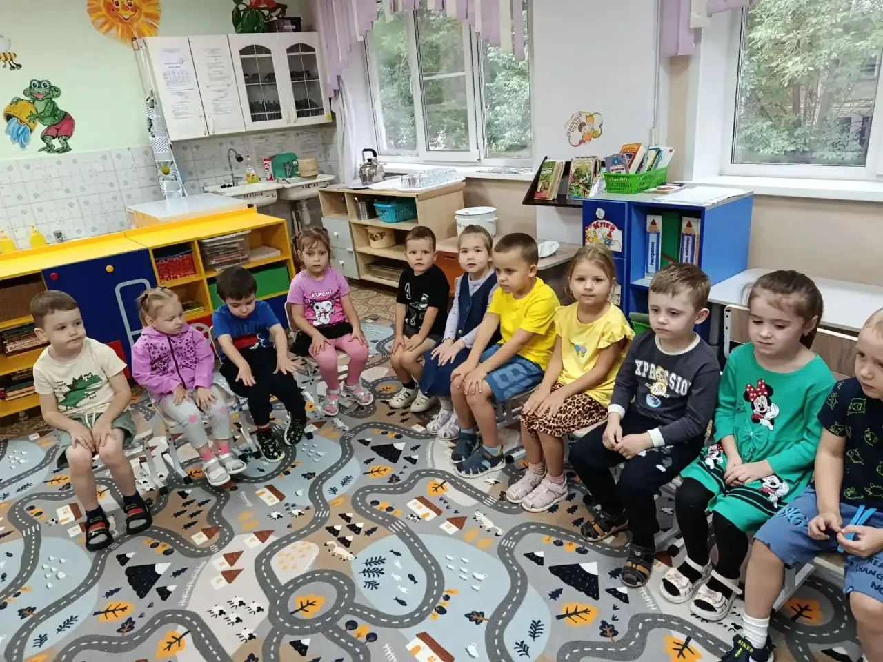 ✂️Аппликация - один из любимых детьми видов изобразительной деятельности.