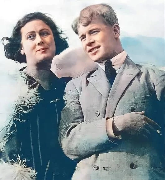 В 1923 году Айседора Дункан получила телеграмму: