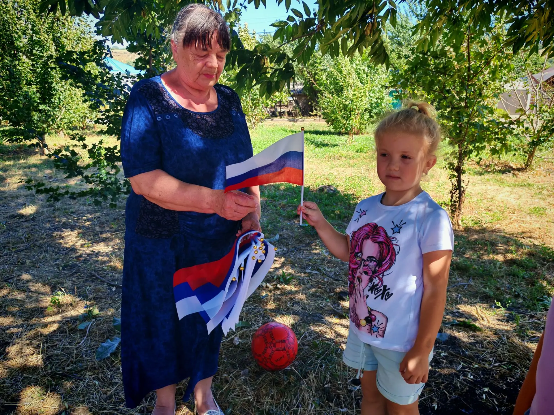 🇷🇺 **«Флаги России»: праздник единства и гордости!**