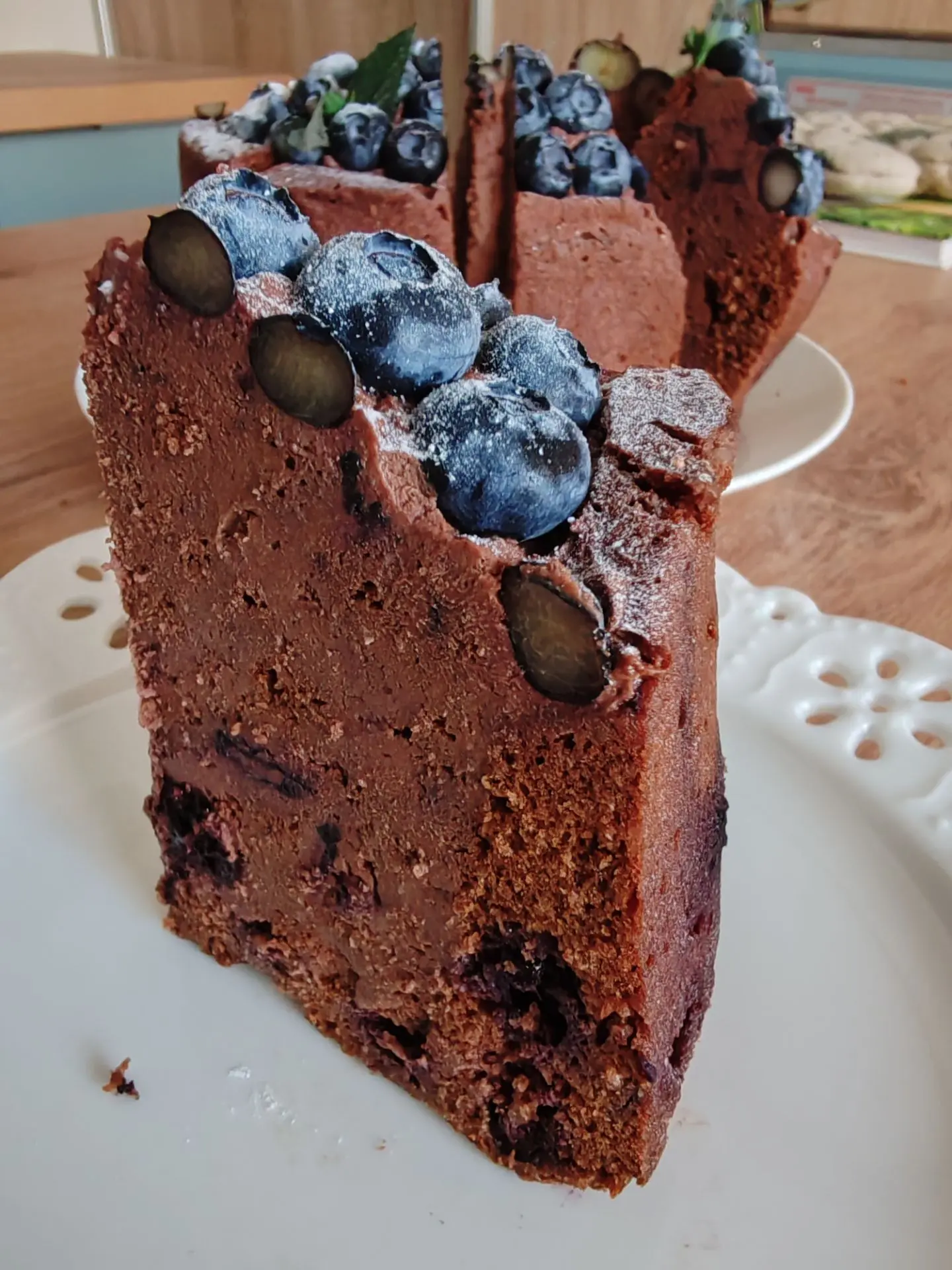 Трюфельный кето-торт «Лукошко с голубикой» 🍫🫐