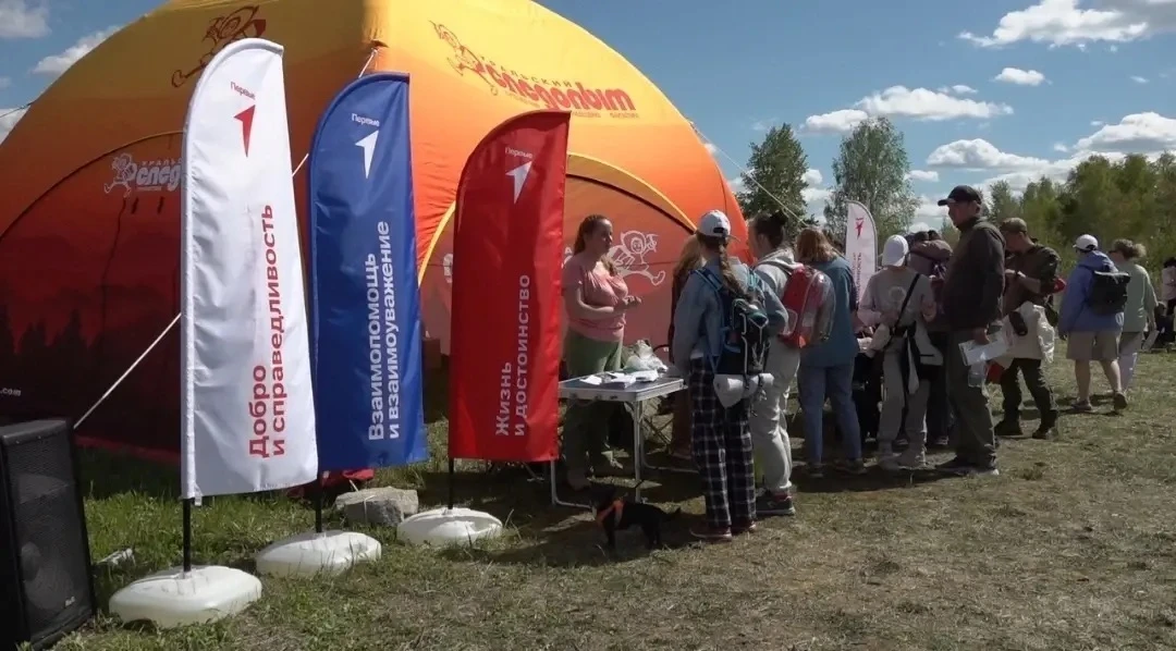 🌳 «Леса Первых. Деревья дружбы» — под таким девизом 17 мая в Шарташском лесопарке прошла масштабная 