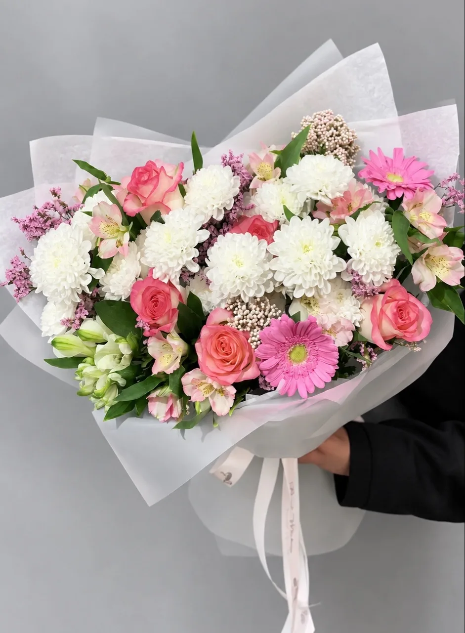 Только что собрали этот нежный букет 💐