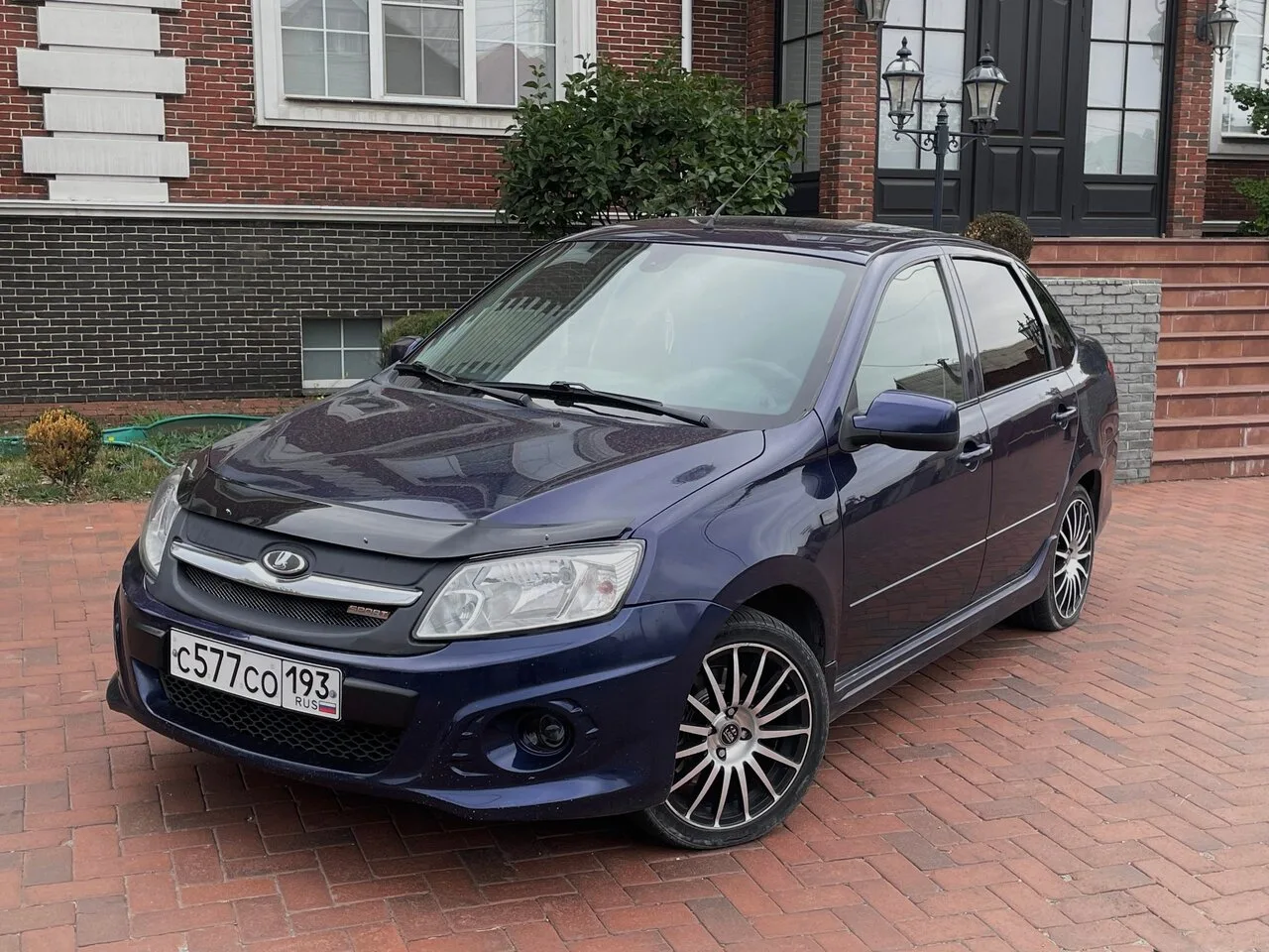 Продам Lada Granta Sport 1.6, 2013