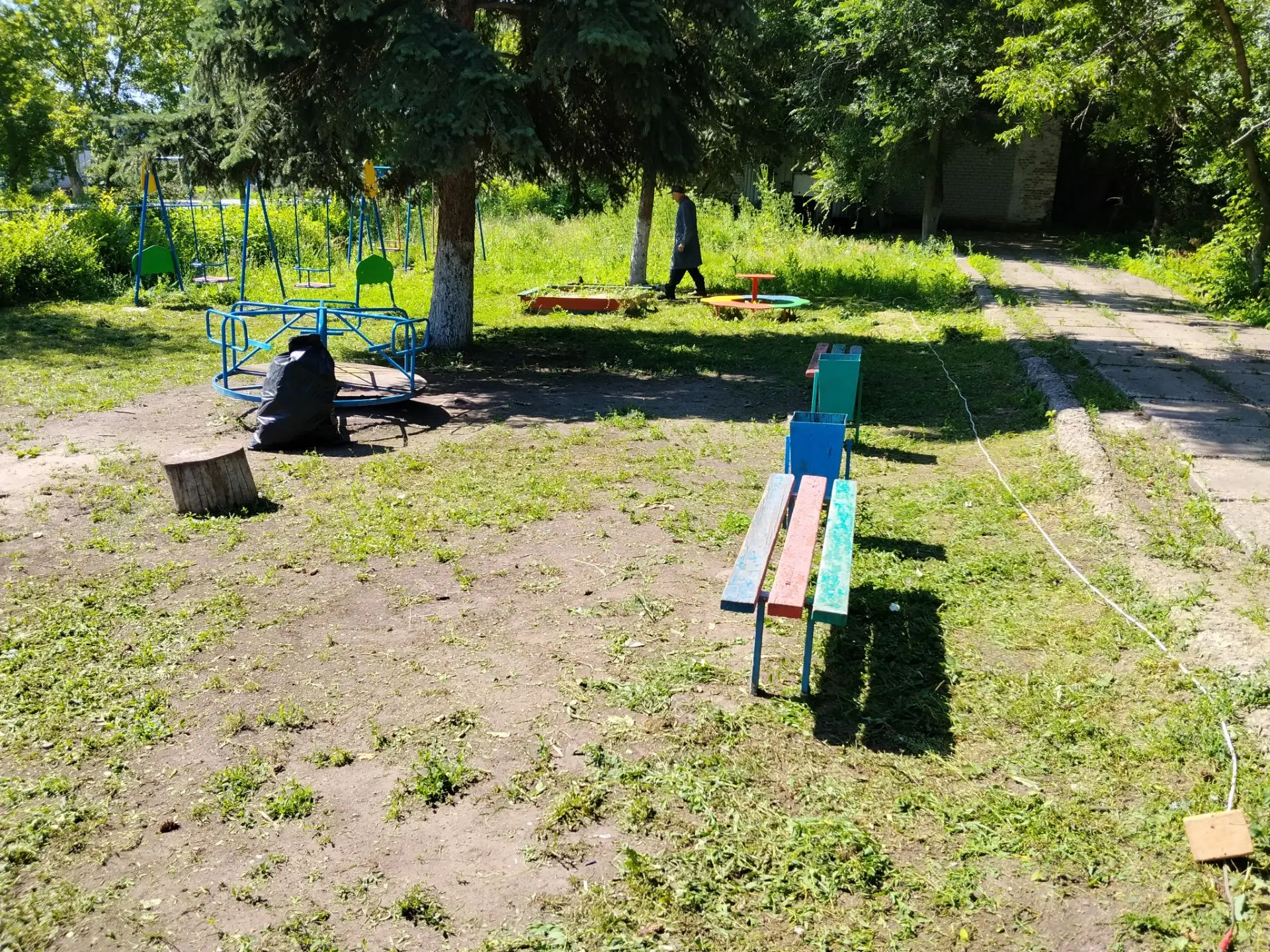 🧹В очередной раз, убрали мусор. Много мусора.