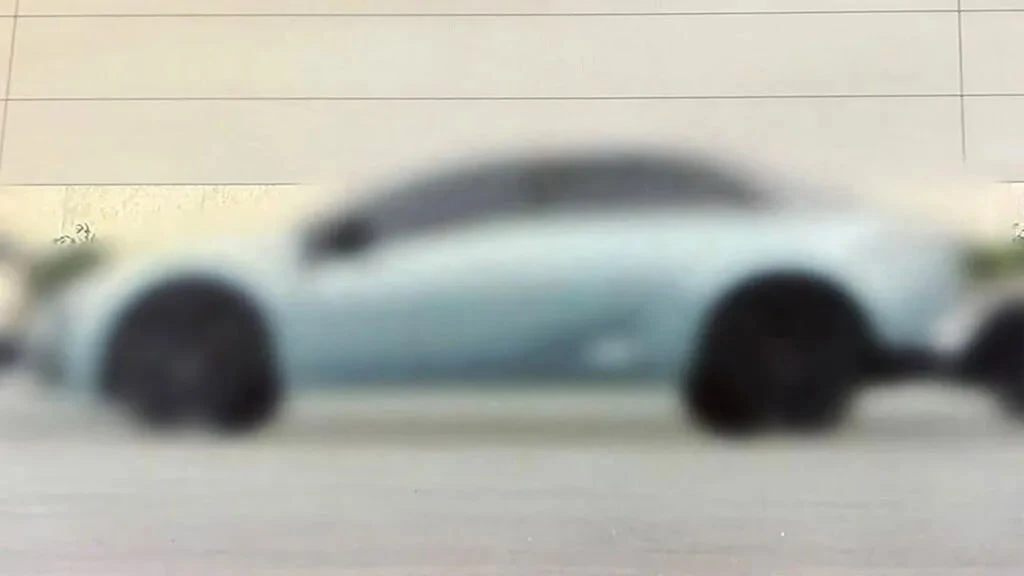 Toyota впервые показала силуэт Corolla нового поколения. Он появился в документальном фильме о компа