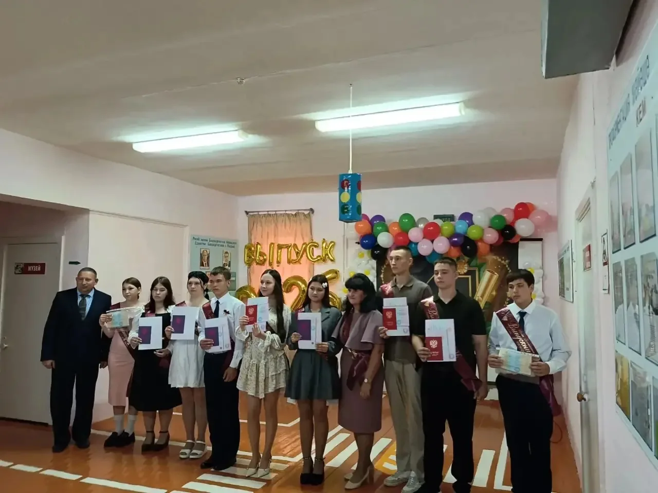 Дорогие наши выпускники!
