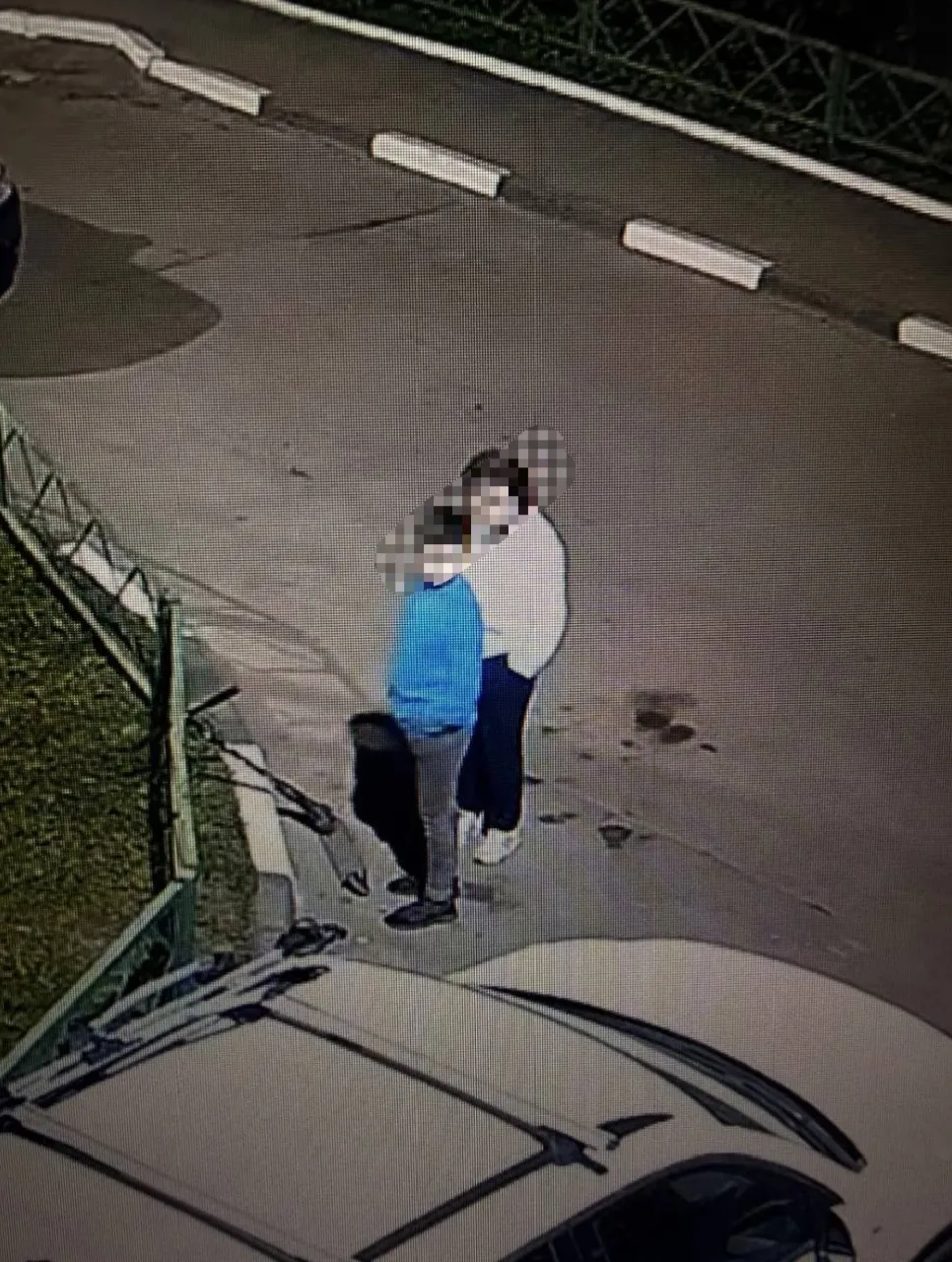 Всем добрый день 6 июня во Фрязино на улице горького 12к1 двое парней украли мой самока...