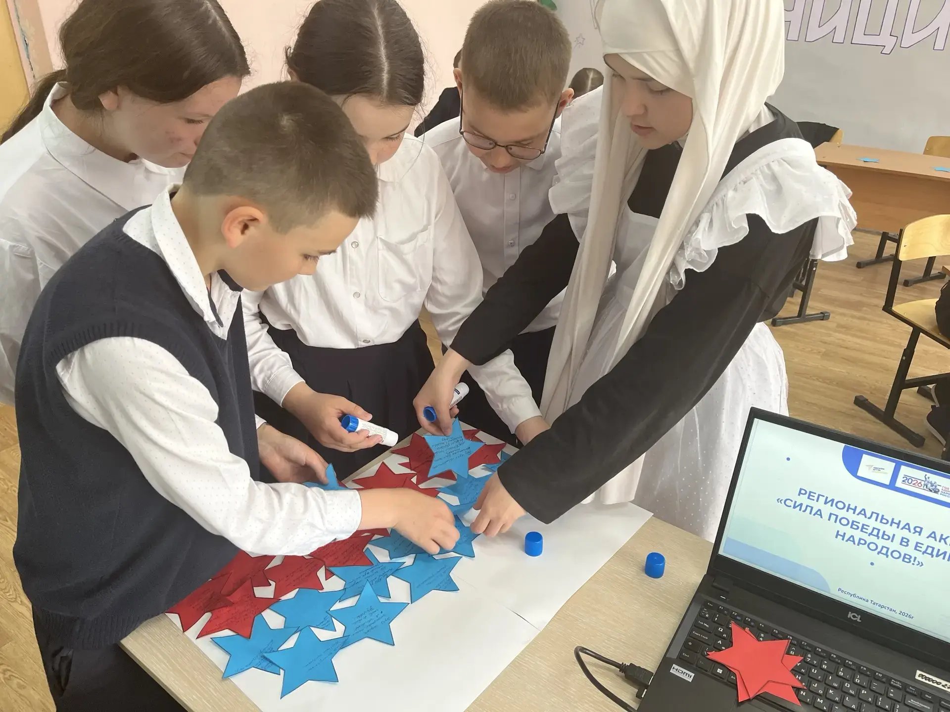 🇷🇺🕊В нашей школе прошла региональная акция «Сила Победы в единстве народов». Мы гово...