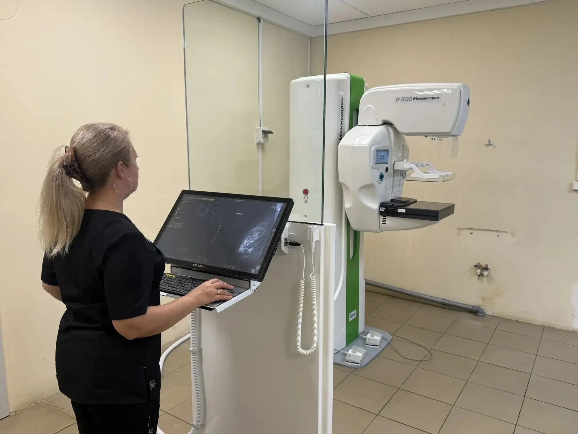 🏥 В Туапсинскую ЦРБ №2 установили новый цифровой маммограф